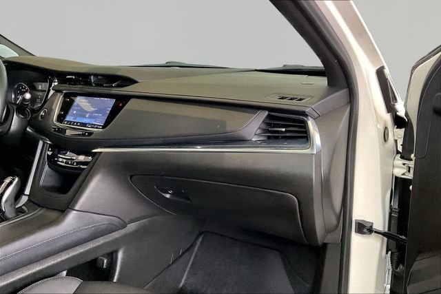 Used 2025 Cadillac XT5 Premium Luxury FWD image 18