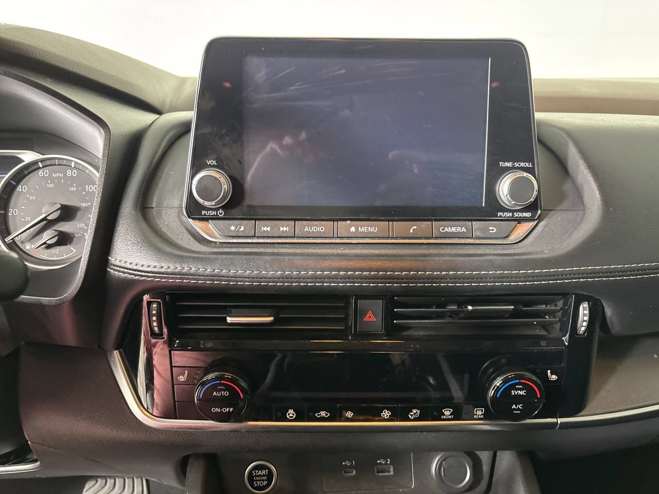 Used 2021 Nissan Rogue SV w/ Premium Package FWD image 17