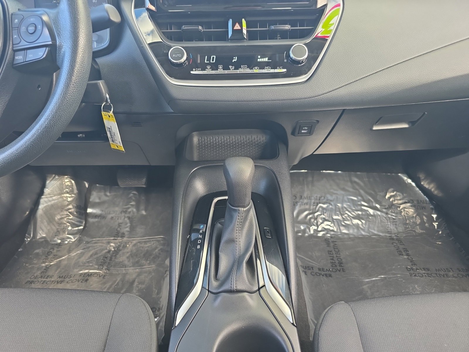 Used 2023 Toyota Corolla LE image 11
