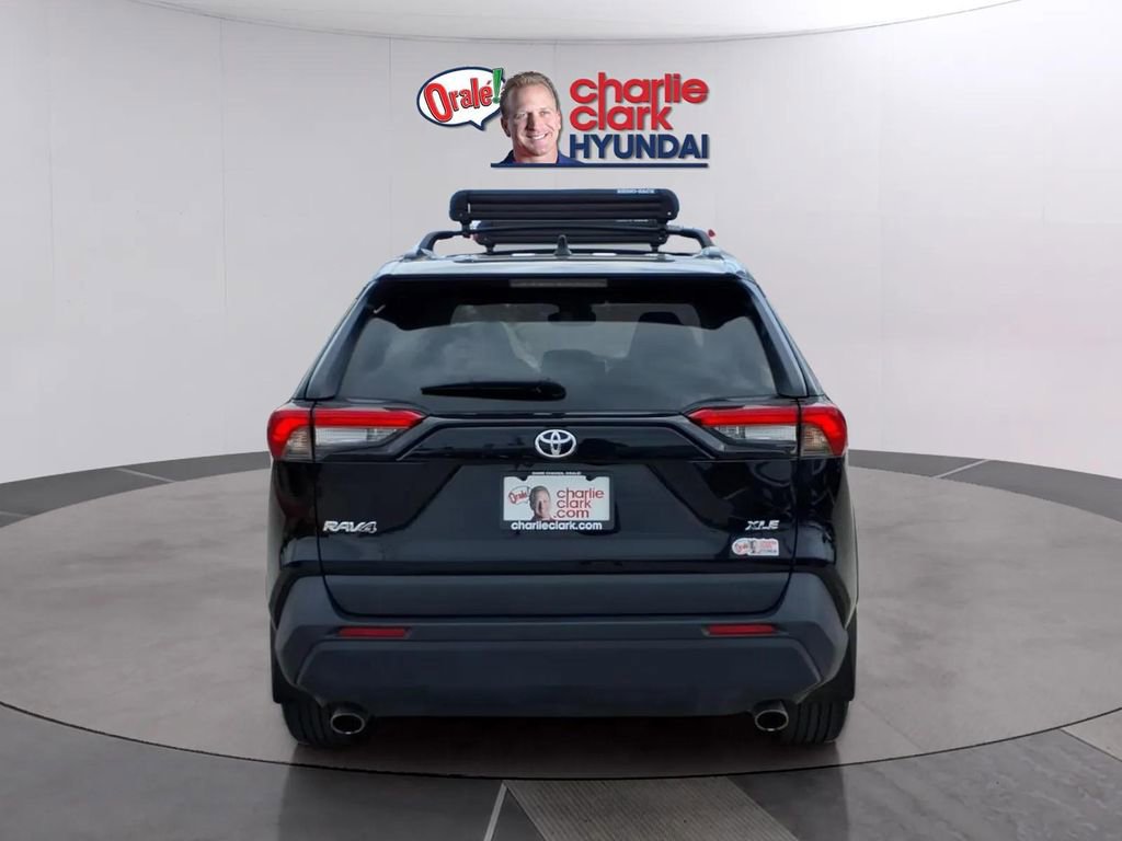 Used 2024 Toyota RAV4 XLE Premium FWD image 4