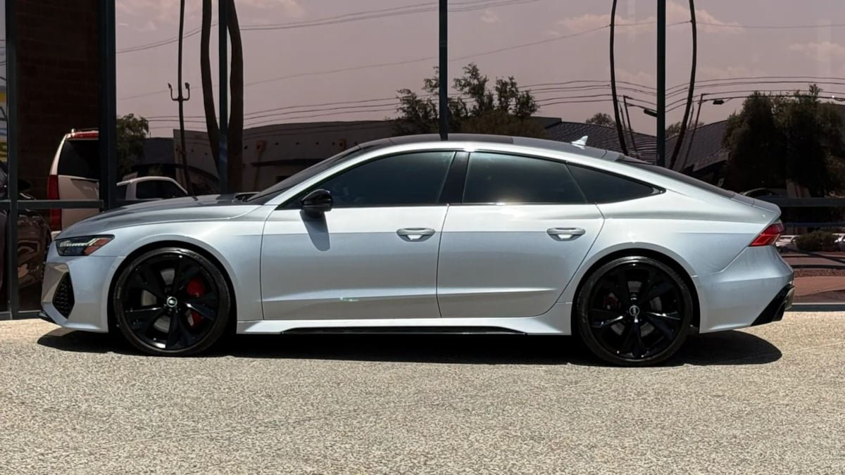 Used 2021 Audi RS 7 Sportback AWD/4WD image 4
