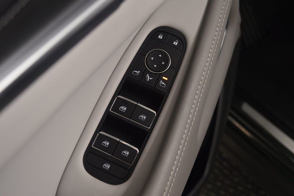 Certified 2026 INFINITI QX60 Luxe image 18