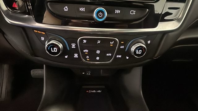 Used 2022 Chevrolet Traverse Premier w/ Redline Edition AWD/4WD image 22