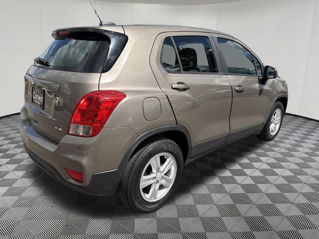 Used 2020 Chevrolet Trax LS FWD image 7