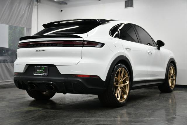 Used 2024 Porsche Cayenne Turbo GT AWD/4WD image 24