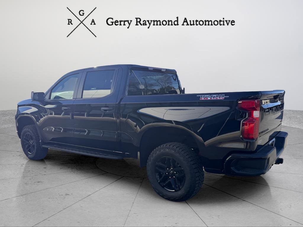 New 2026 Chevrolet Silverado 1500 Custom Trail Boss w/ LPO, Dark Essentials Package image 4