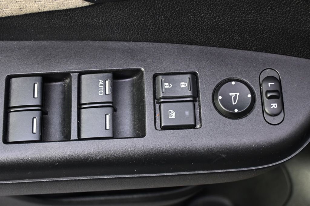 Used 2015 Honda CR-V EX image 23
