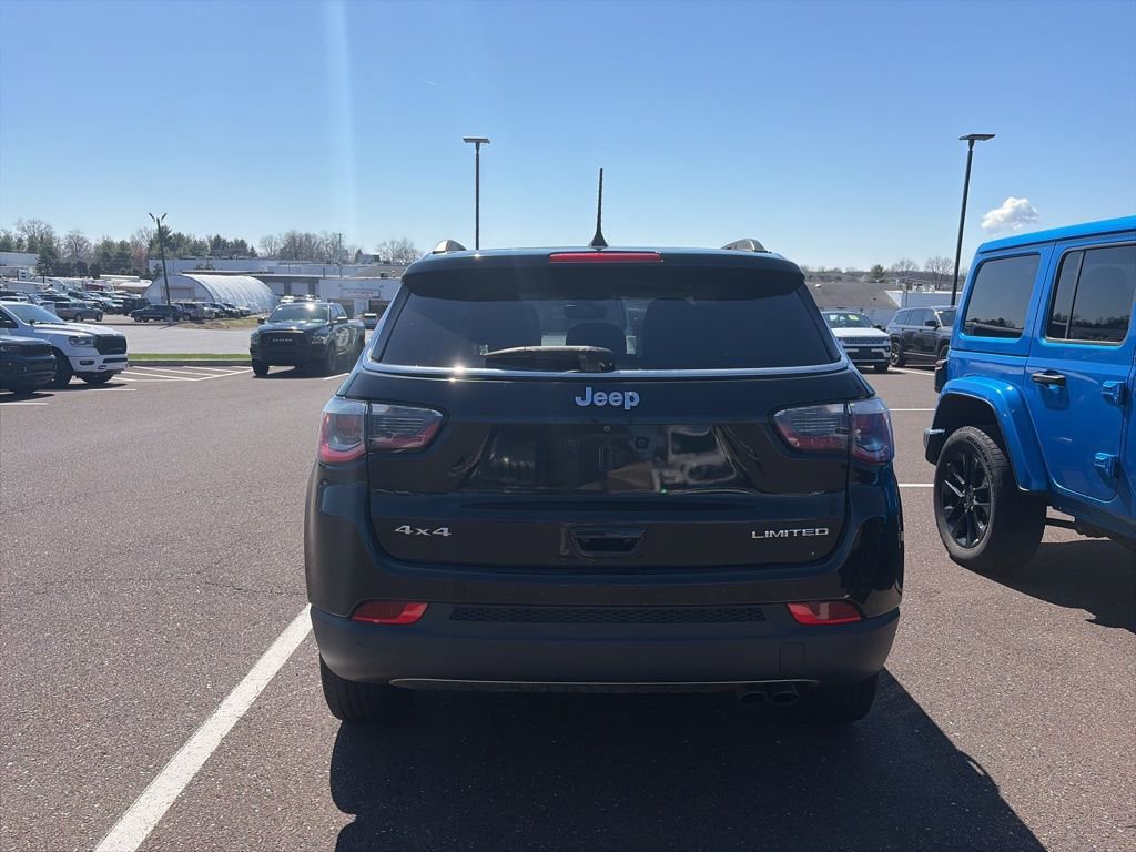 Used 2018 Jeep Compass Limited w/ Navigation Group image 6