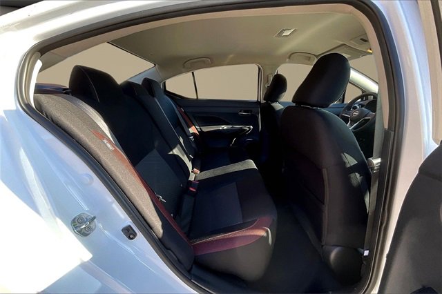 New 2025 Nissan Versa SR w/ Trunk Package image 9