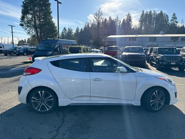 Used 2016 Hyundai Veloster Turbo image 8