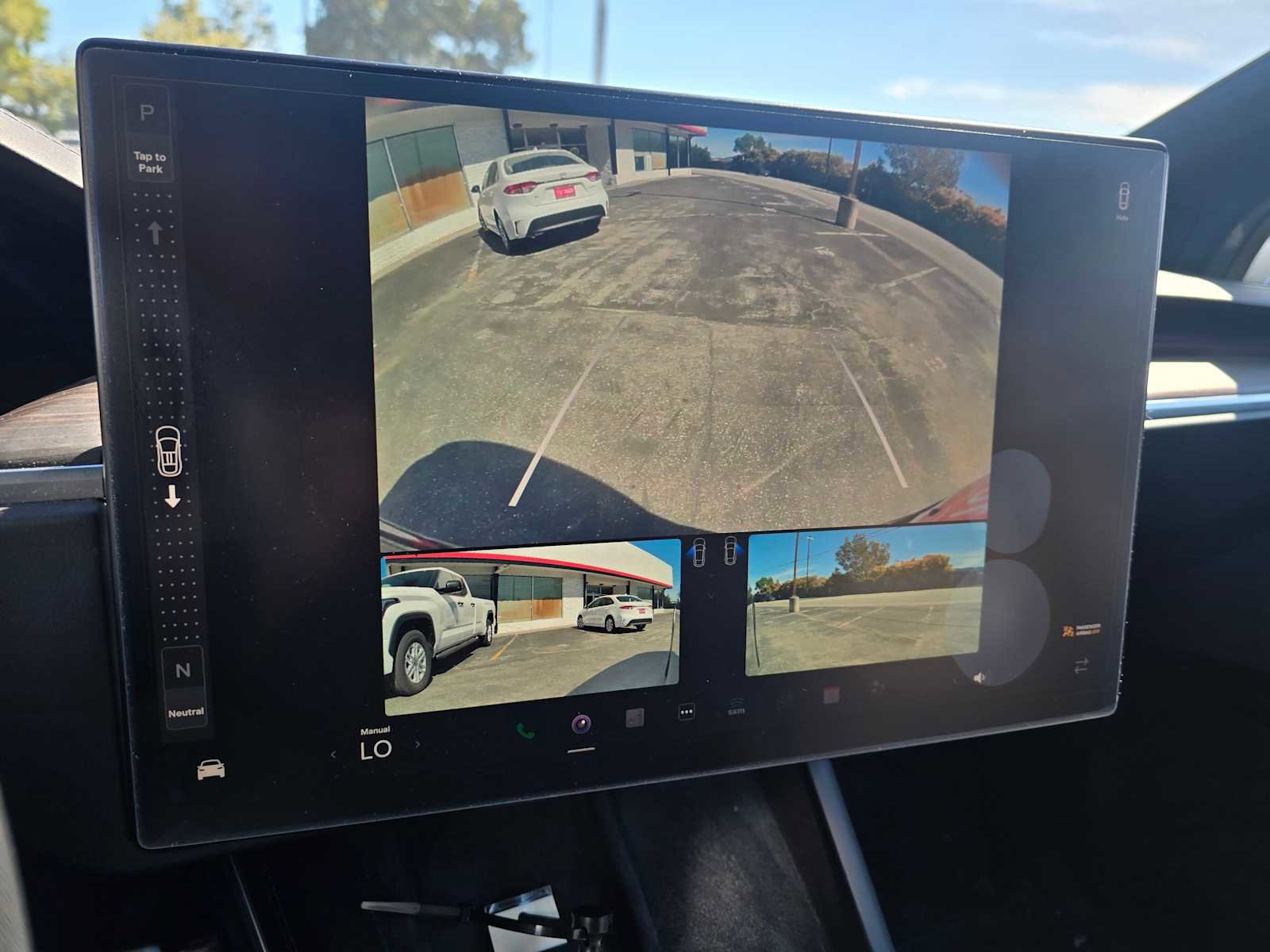 Used 2024 Tesla Model X AWD/4WD image 31