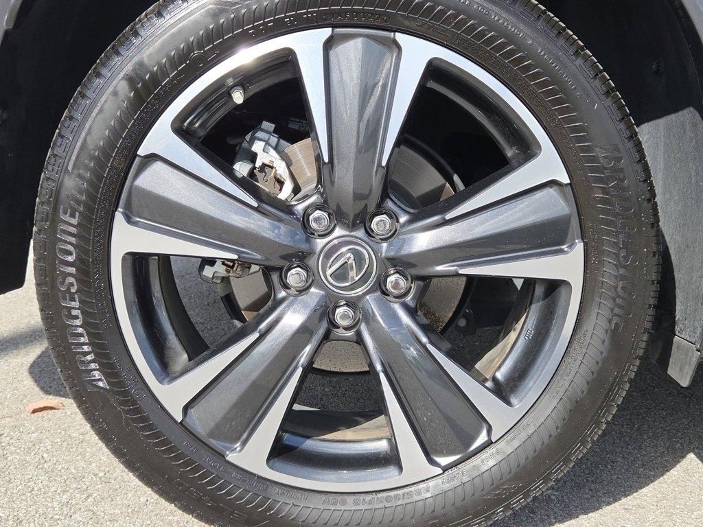 Certified 2022 Lexus UX 250h w/ Luxury Package image 29