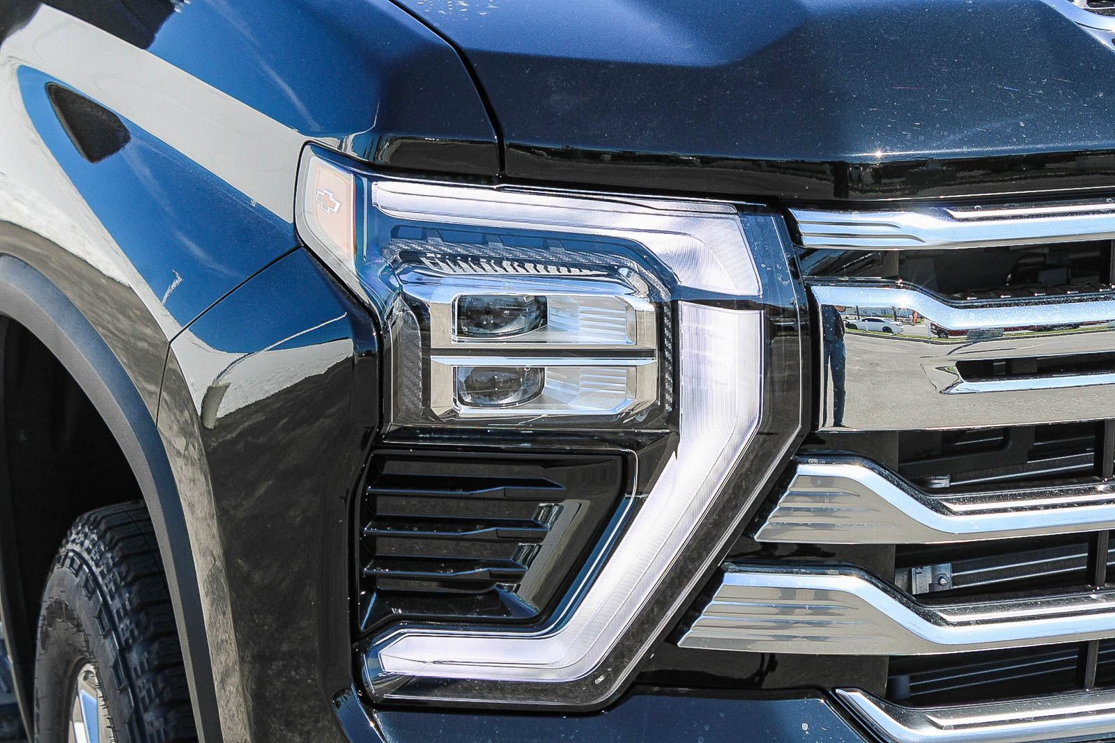 New 2026 Chevrolet Silverado 2500 High Country w/ Technology Package AWD/4WD image 4