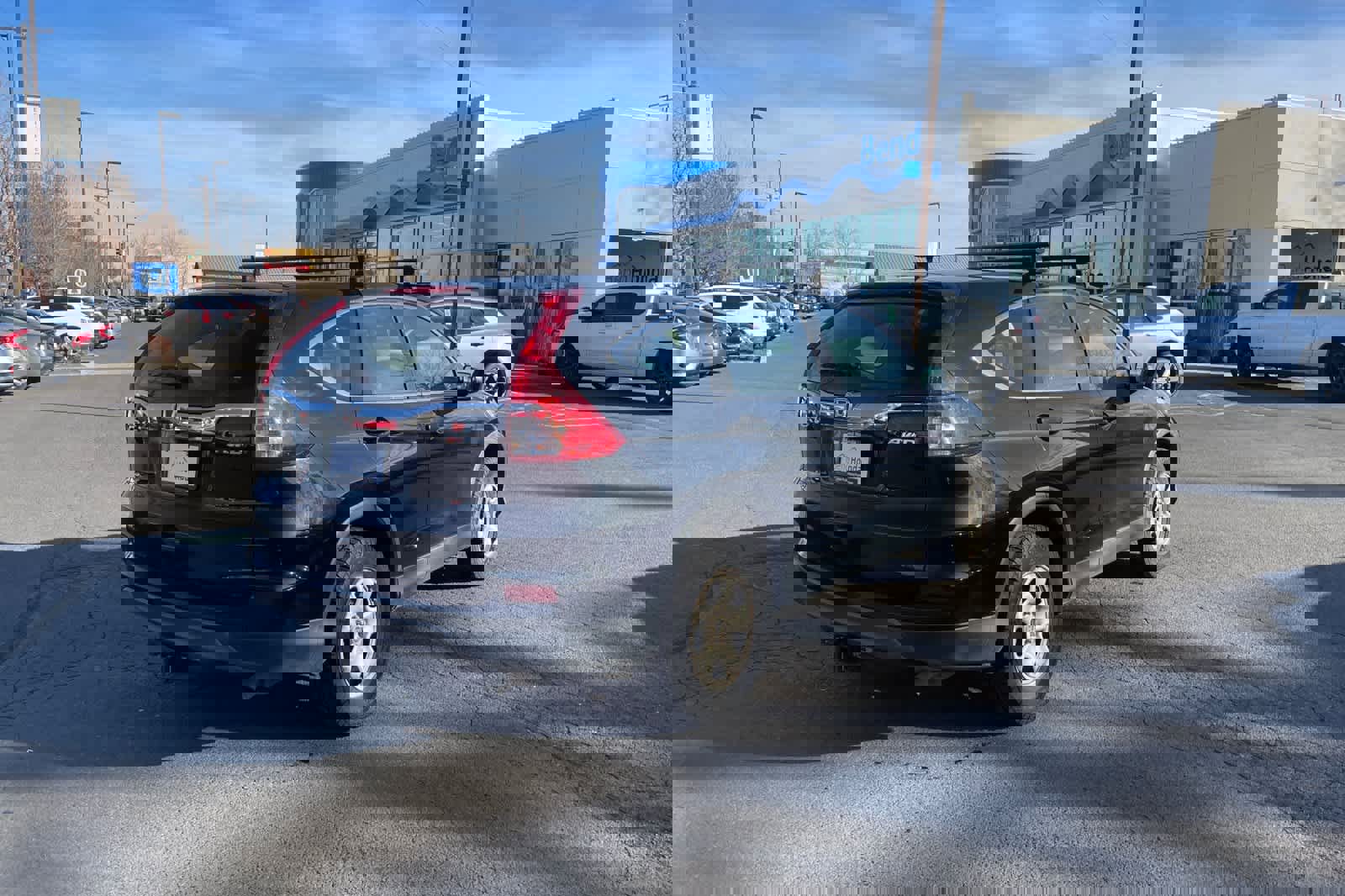 Used 2015 Honda CR-V LX image 2