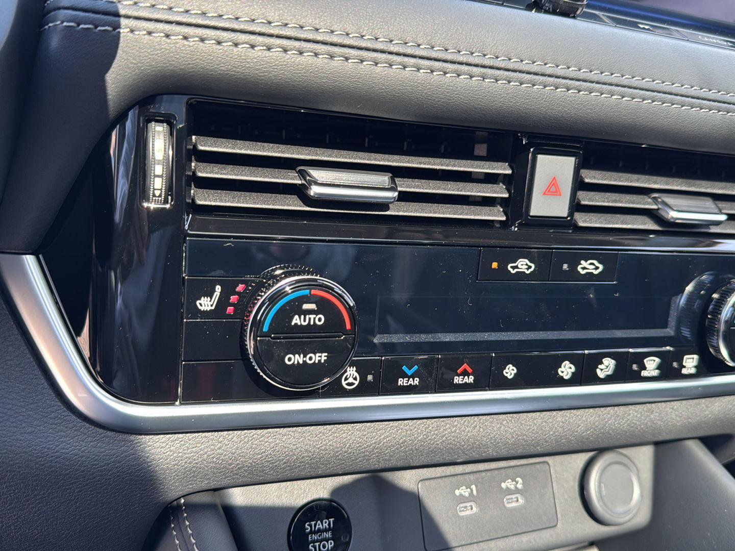 New 2026 Nissan Rogue Platinum w/ Platinum Premium Package image 24