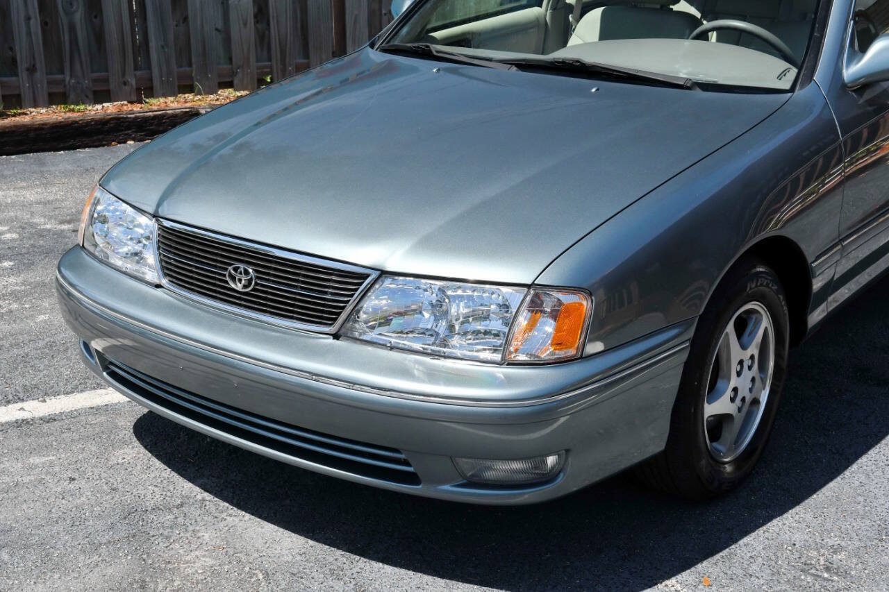 Used 1999 Toyota Avalon XLS FWD image 4