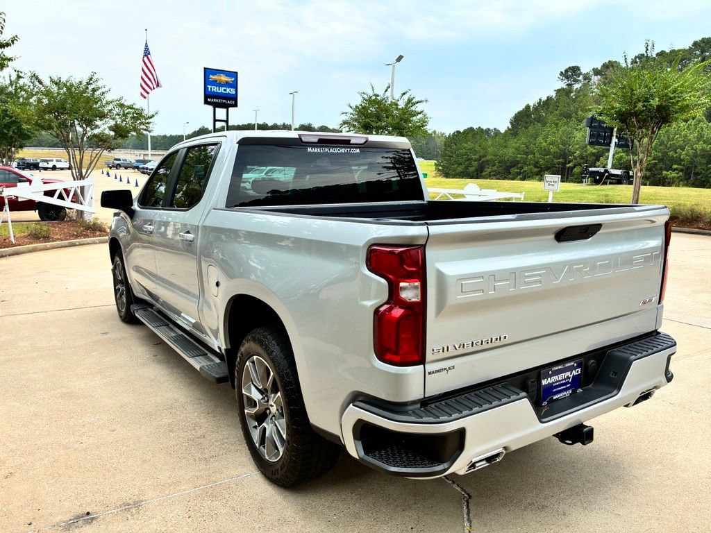 Used 2022 Chevrolet Silverado 1500 RST w/ Z71 Off-Road Package AWD/4WD image 10