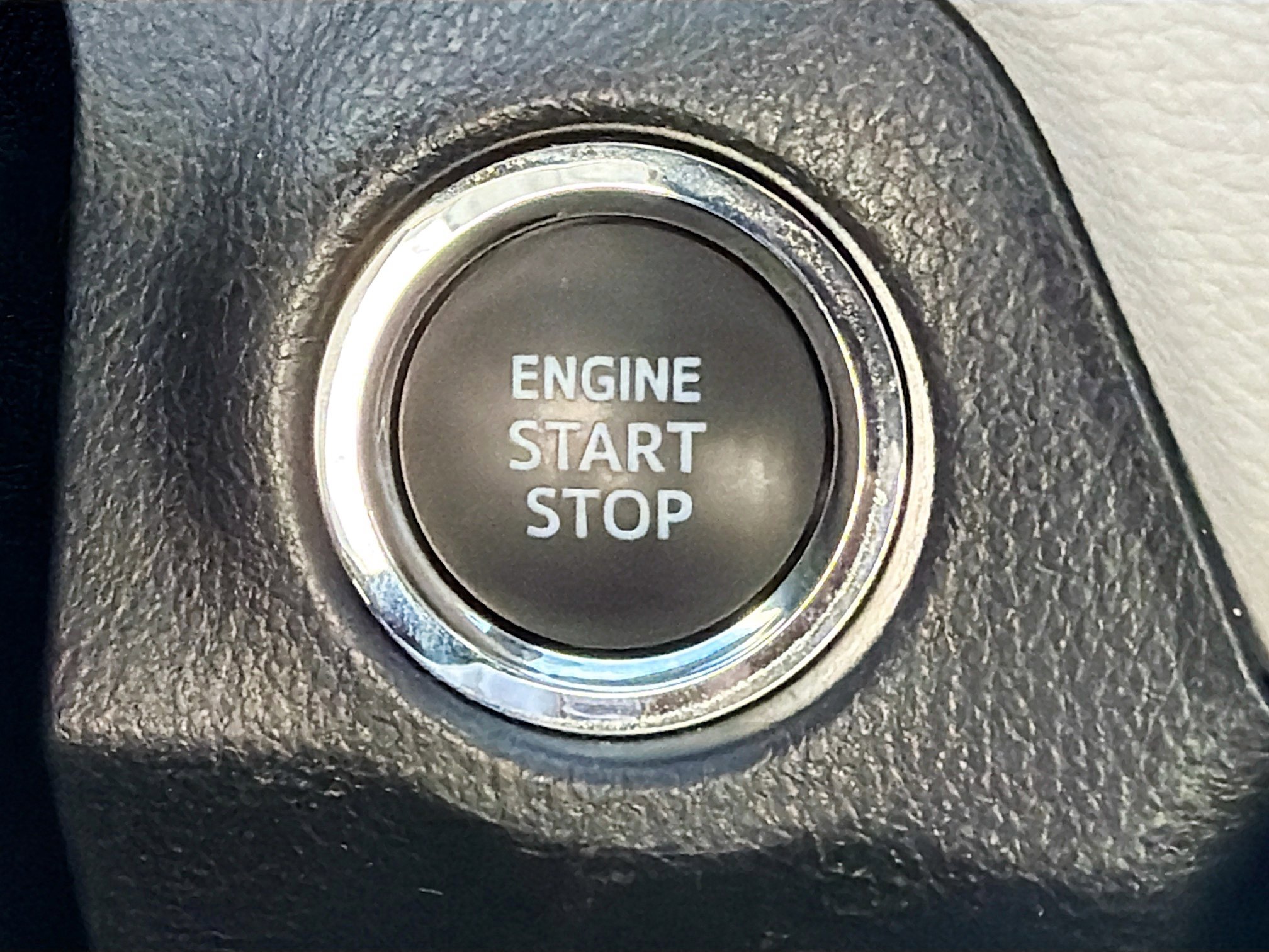 Used 2023 Toyota RAV4 XLE Premium image 37