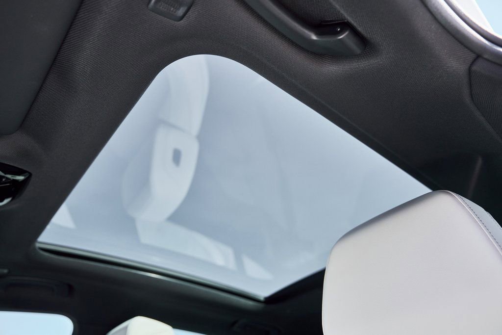 Used 2026 BMW 550e xDrive image 46