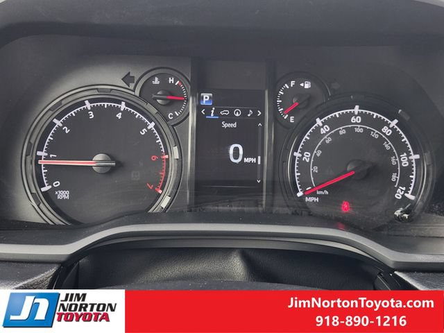 Used 2023 Toyota 4Runner SR5 Premium w/ Moonroof Package RWD image 17