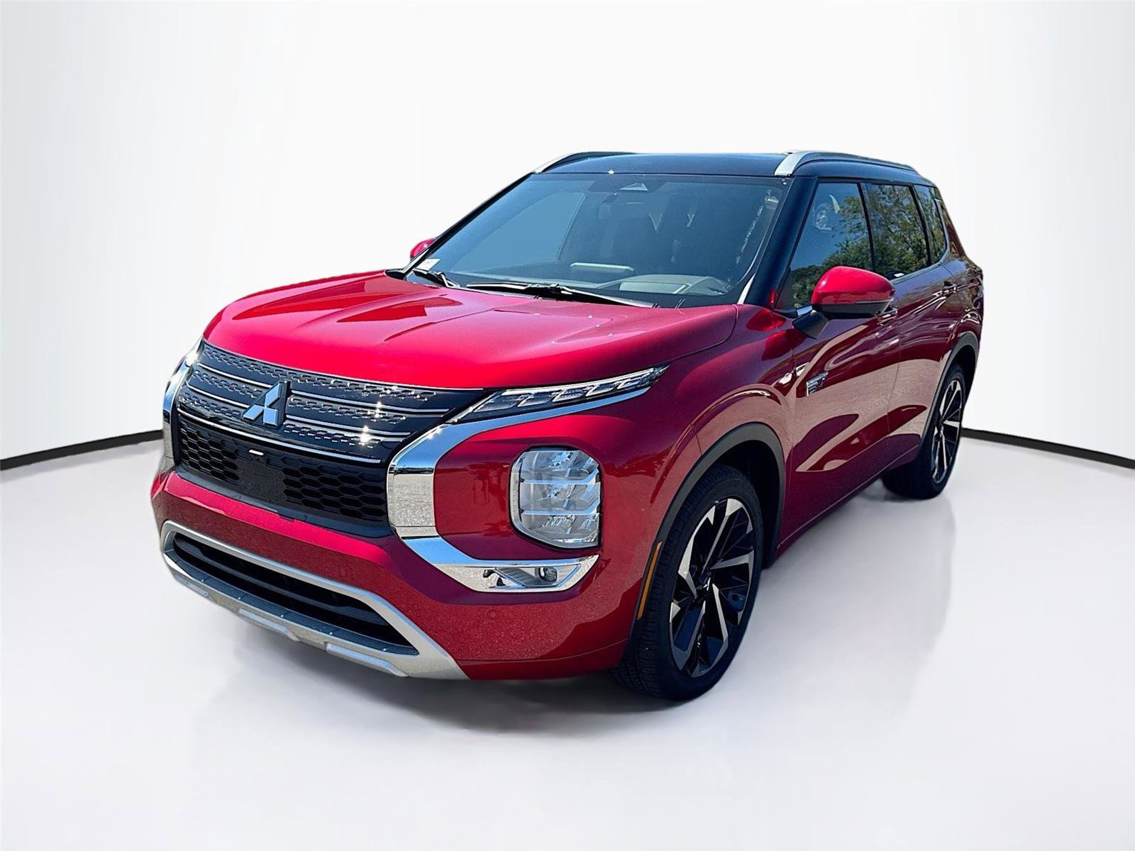 New 2025 Mitsubishi Outlander SEL image 3
