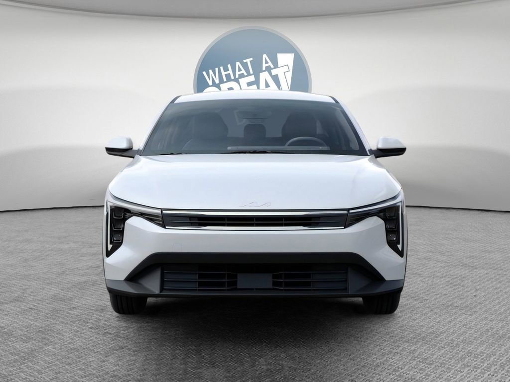 New 2026 Kia K4 LXS image 2