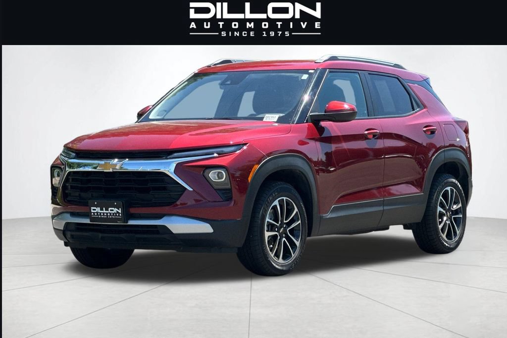 Used 2025 Chevrolet TrailBlazer LT AWD/4WD image 8