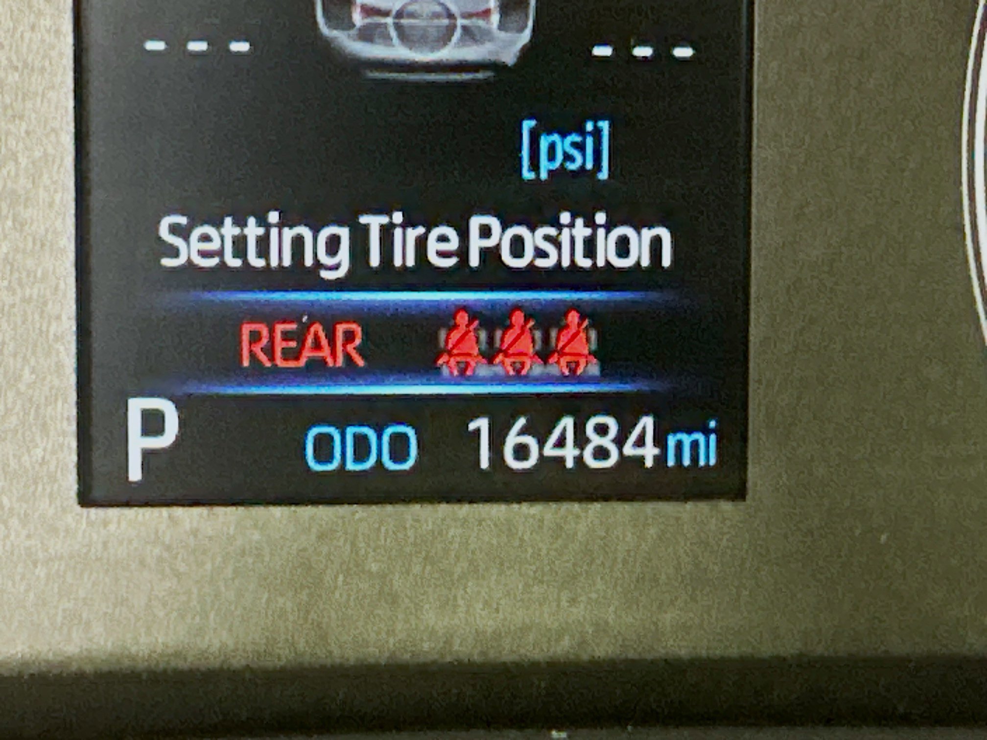 Used 2025 Toyota Corolla LE image 19