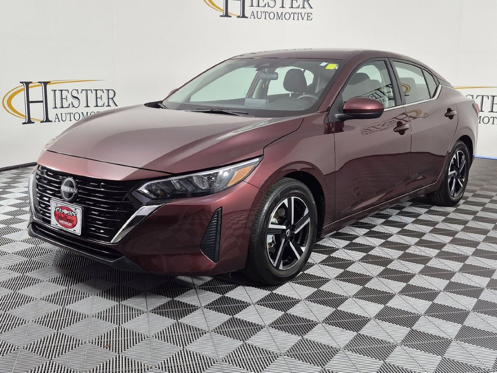 Used 2025 Nissan Sentra SV FWD image 8
