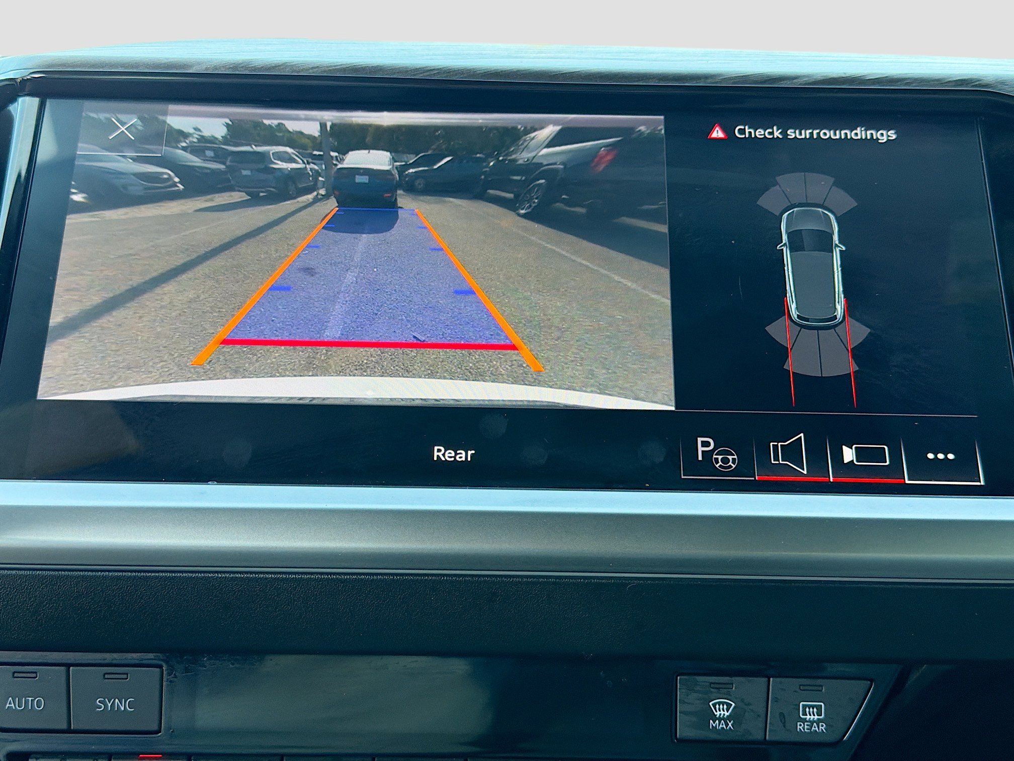 Used 2023 Audi Q4 e-tron Premium Plus image 33