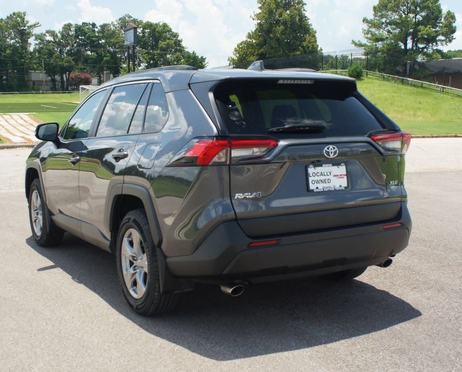 Used 2024 Toyota RAV4 XLE w/ Convenience Package AWD/4WD image 16