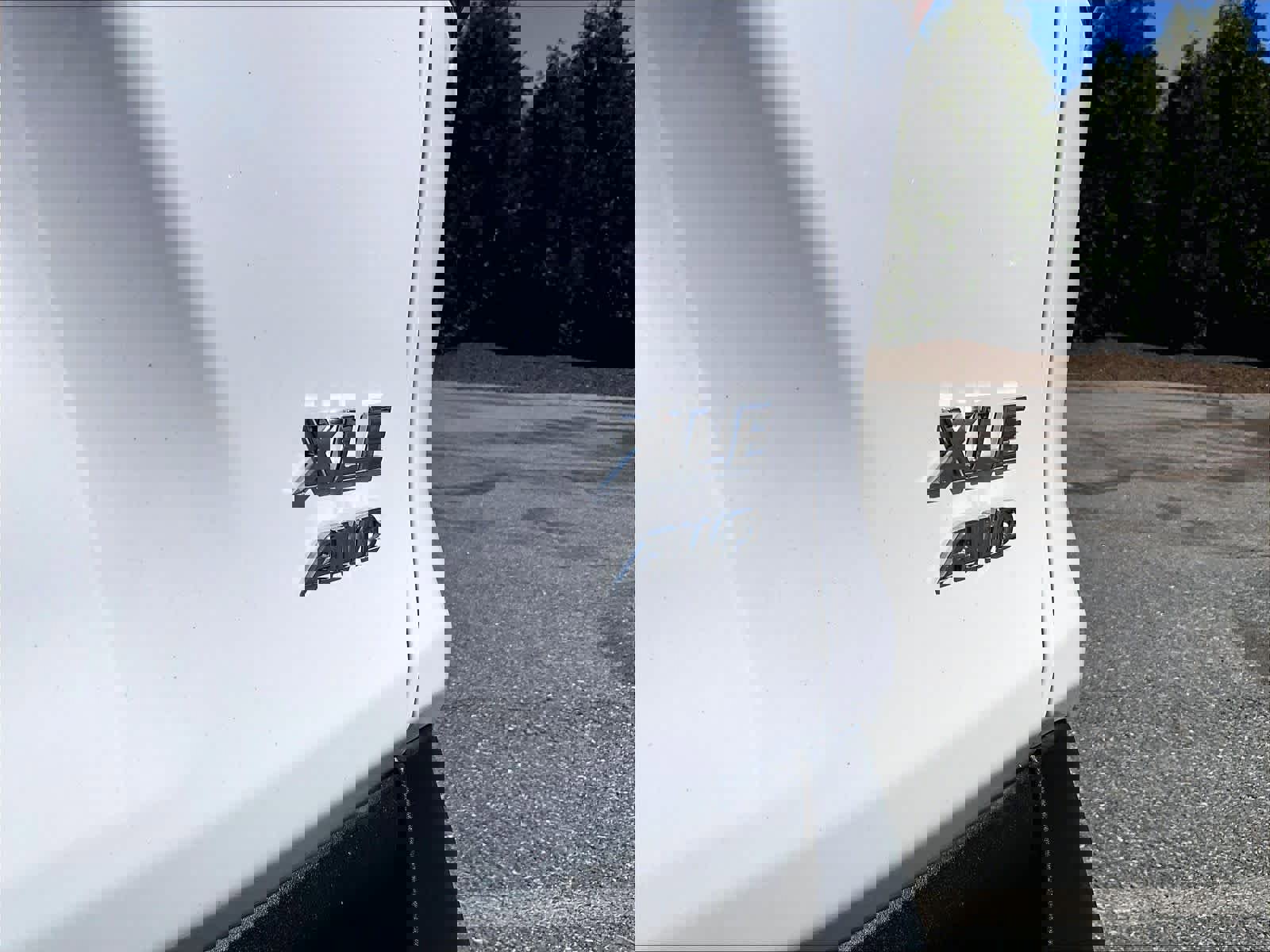 Used 2021 Toyota RAV4 XLE w/ Convenience Package AWD/4WD image 29