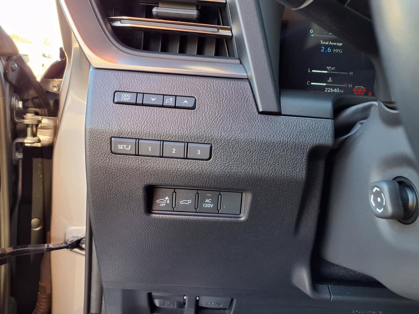 Used 2024 Lexus GX 550 w/ Cold Area Package AWD/4WD image 21