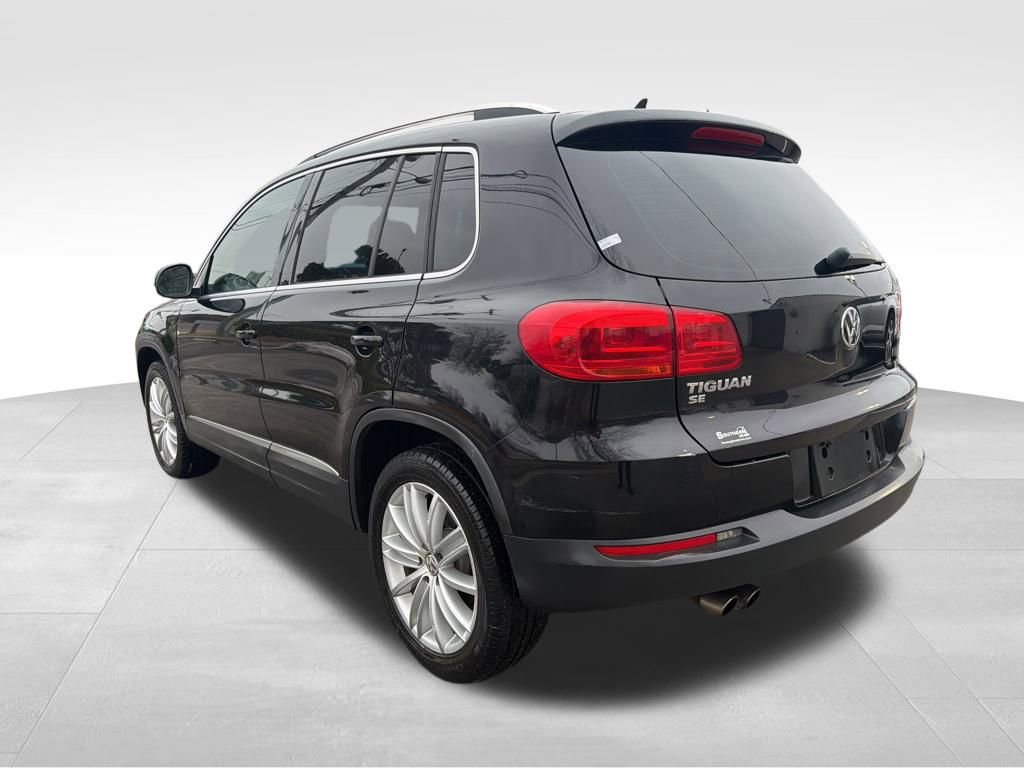 Used 2016 Volkswagen Tiguan SE image 3