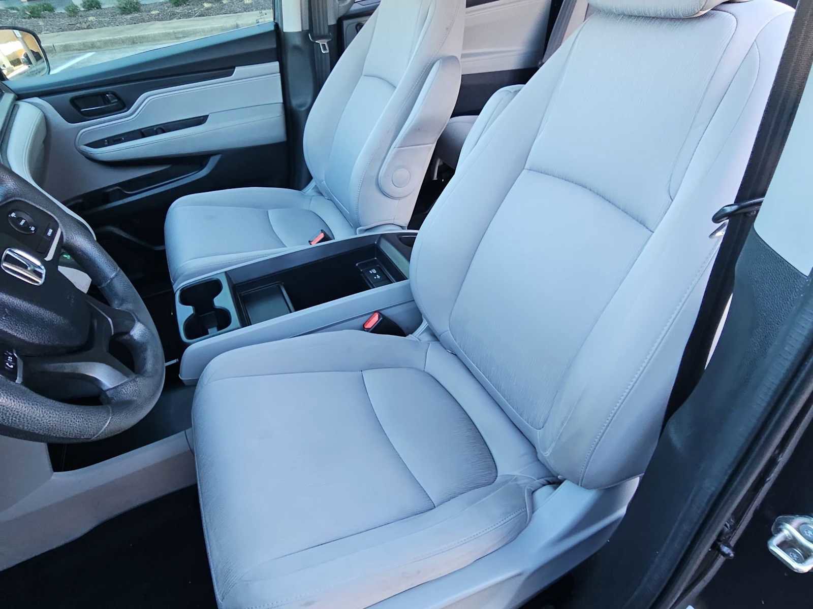 Used 2020 Honda Odyssey LX image 17