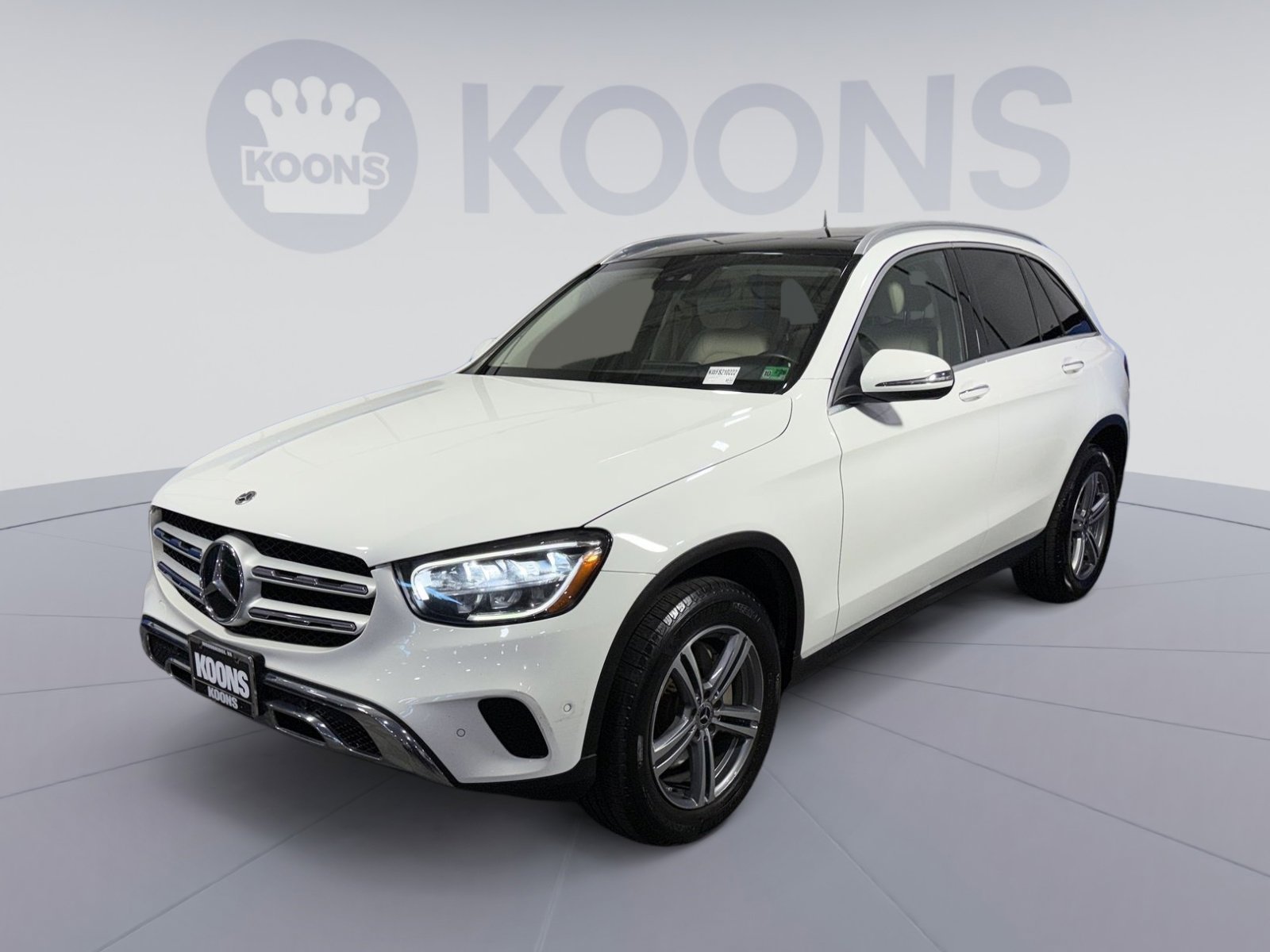 Used 2021 Mercedes-Benz GLC 300 4MATIC image 1