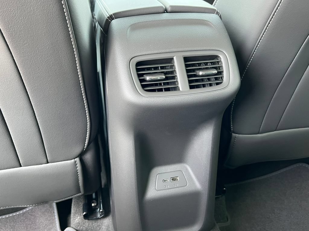 New 2026 Buick Envision Sport Touring AWD/4WD image 33