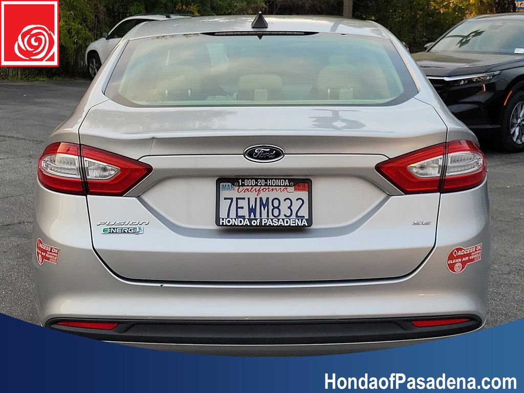 Used 2014 Ford Fusion Energi SE image 3