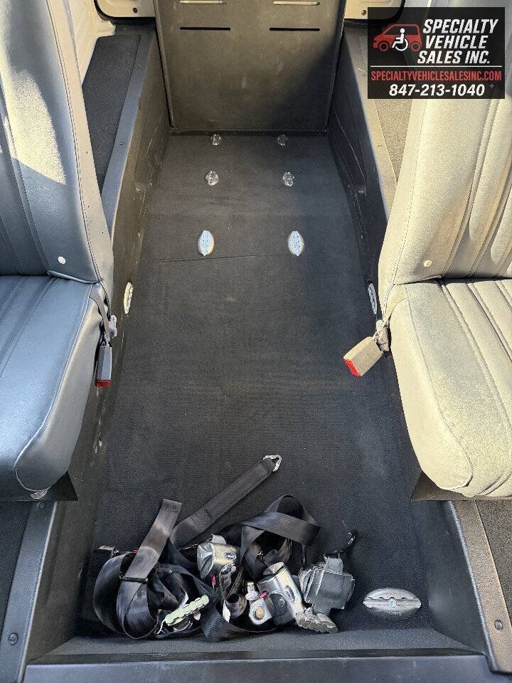 Used 2018 Dodge Grand Caravan SXT FWD image 19