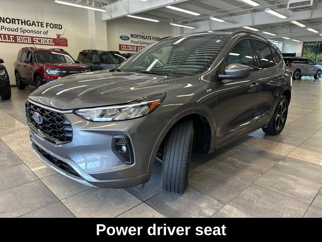 Used 2023 Ford Escape ST-Line Select w/ Tech Pack #2 AWD/4WD image 18