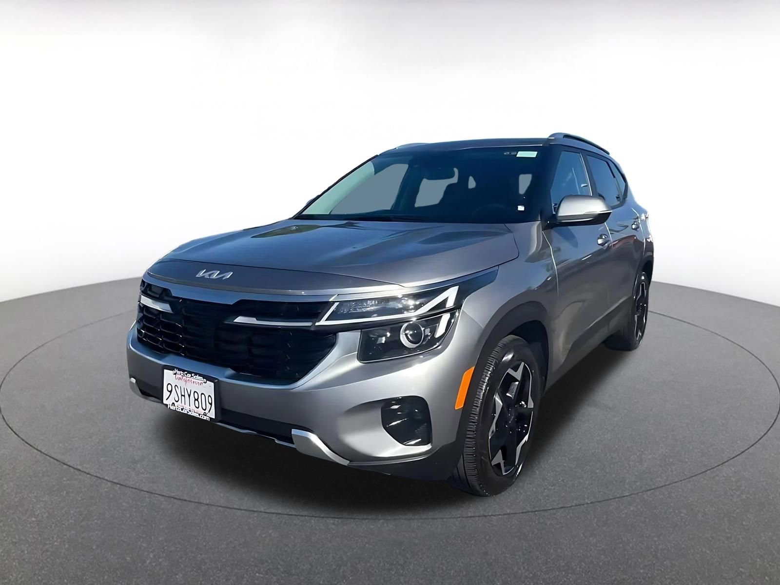 Used 2025 Kia Seltos S image 7