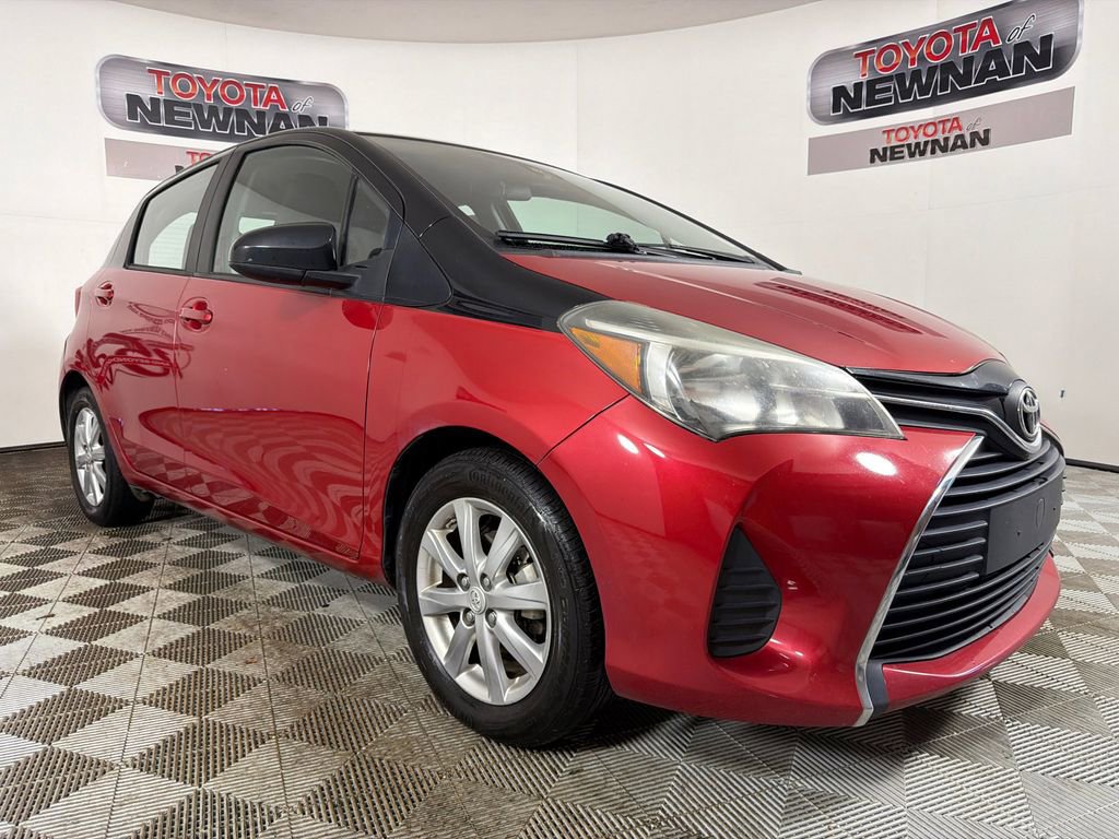 Used 2017 Toyota Yaris LE image 1