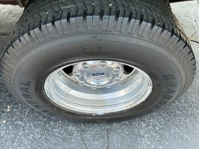 Used 2007 Ford F350 Lariat RWD image 16