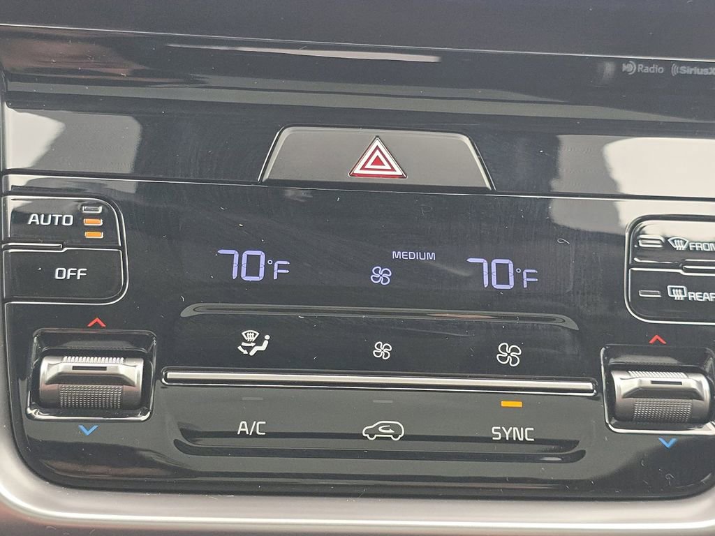 Used 2023 Kia Sorento X-Line EX image 32