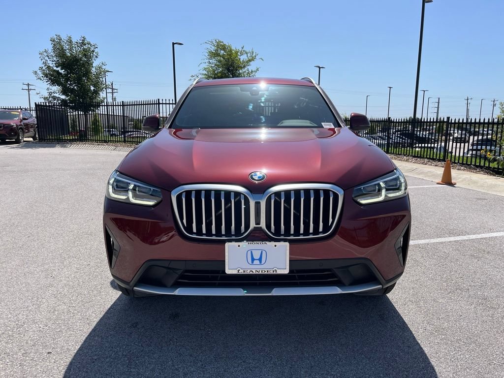 Used 2023 BMW X3 xDrive30i w/ Premium Package AWD/4WD image 2