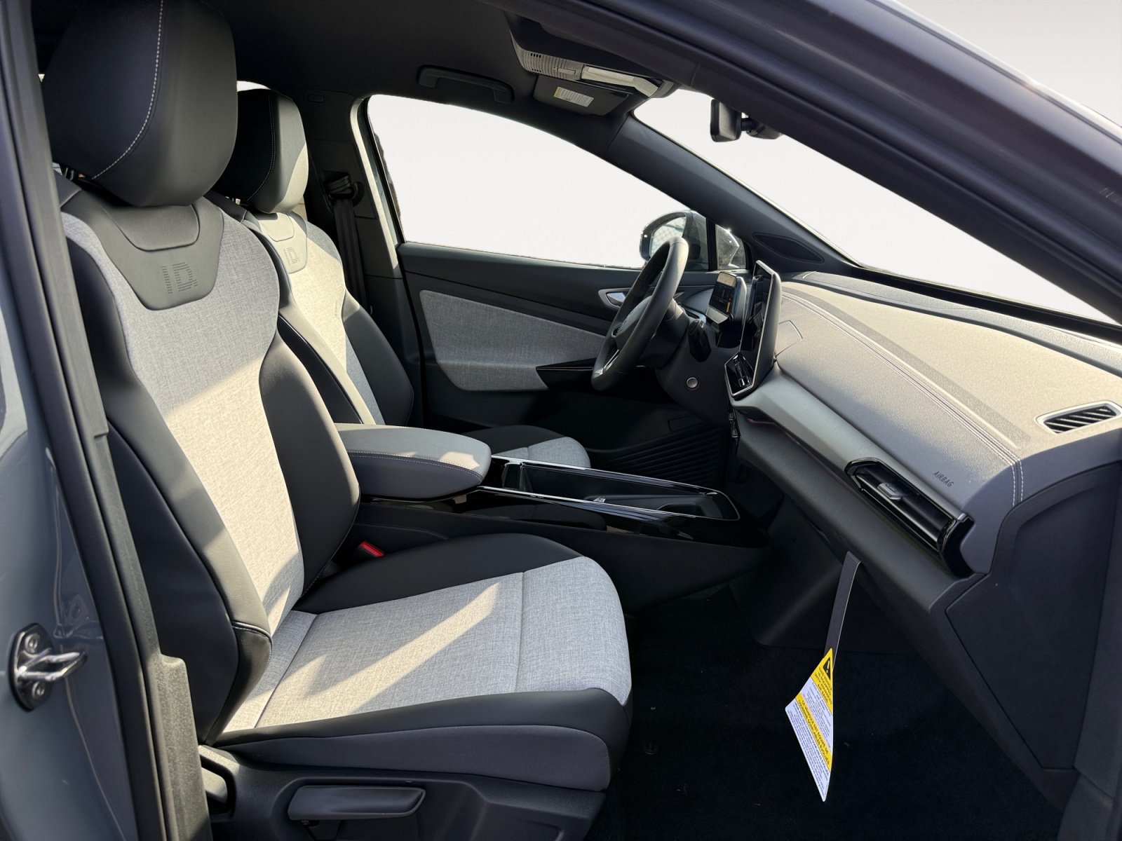 New 2026 Volkswagen ID.4 Pro RWD image 19