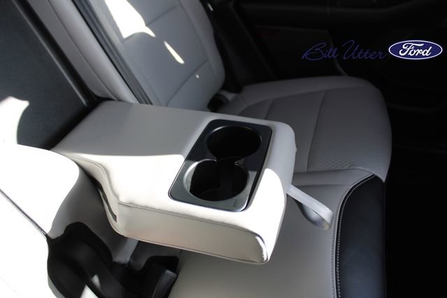 New 2025 Ford Escape SE image 11