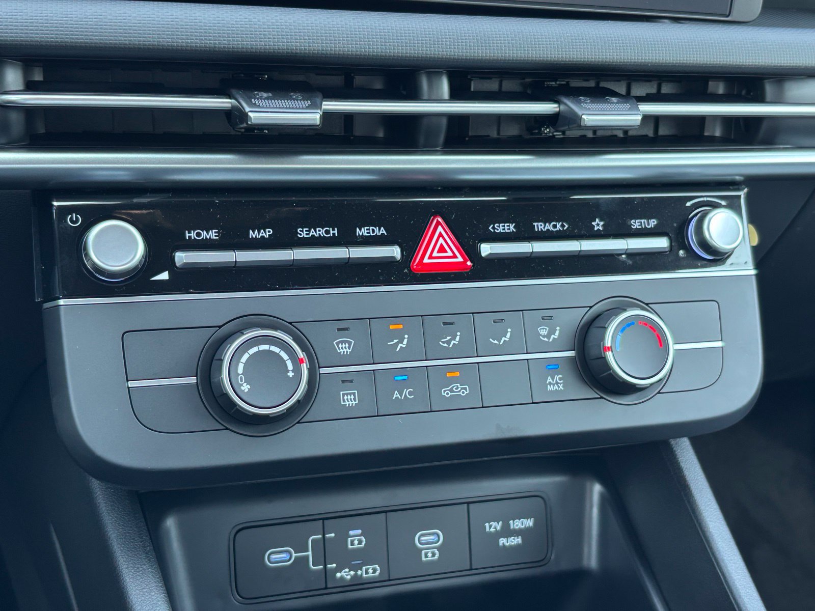 New 2027 Hyundai Santa Cruz SE AWD/4WD image 20