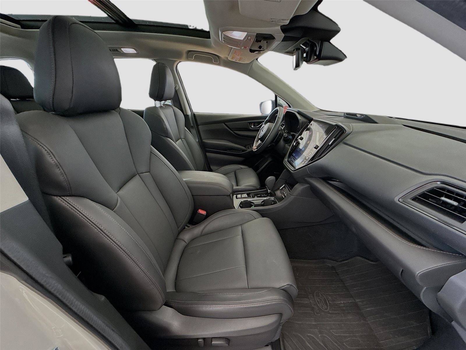 Used 2025 Subaru Ascent Bronze Edition image 33