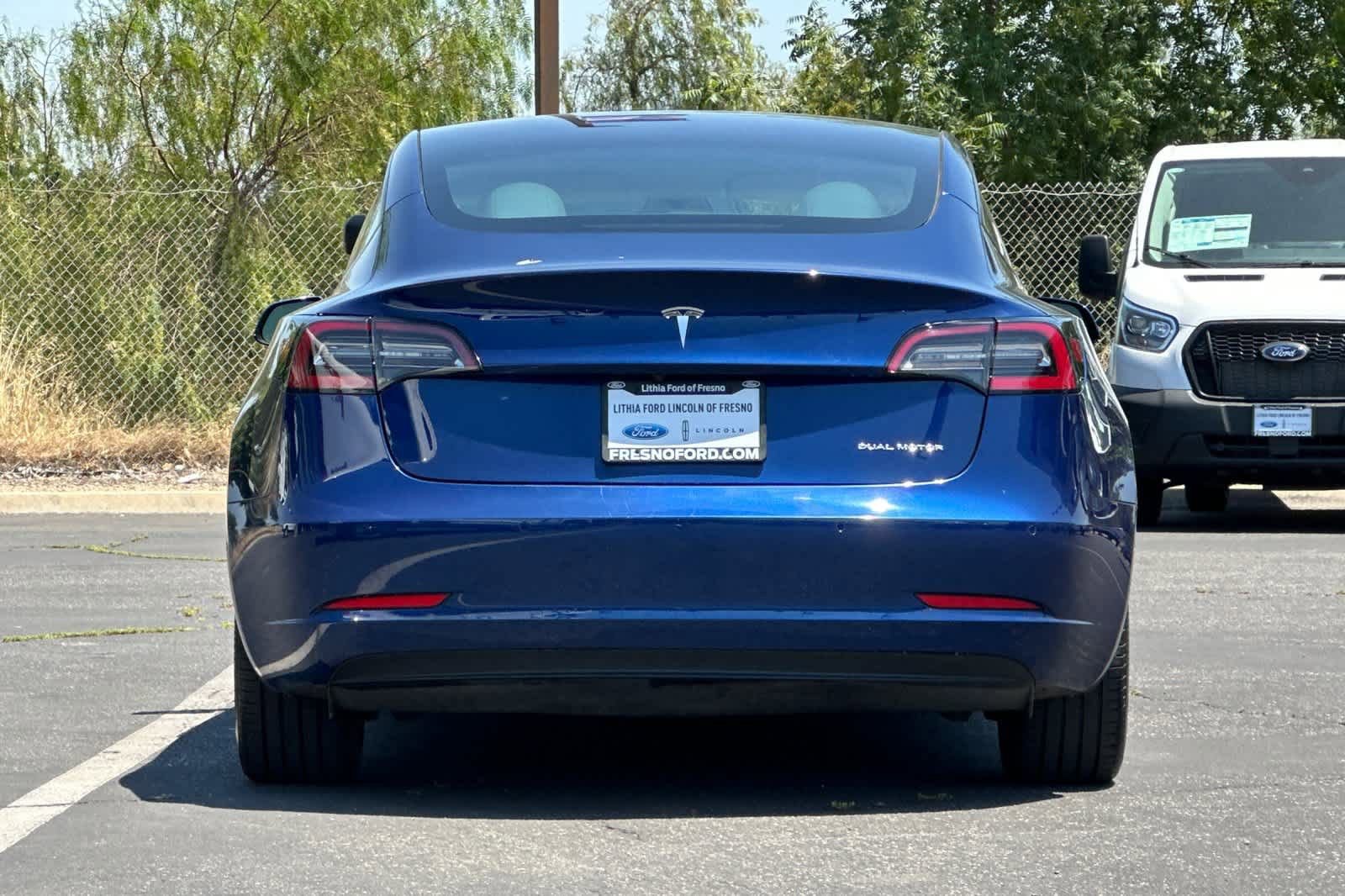 Used 2022 Tesla Model 3 Long Range AWD/4WD image 7